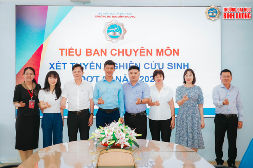BDU tổ chức tiểu ban xét tuyển nghiên cứu sinh ngành Quản trị kinh doanh đợt 1 – năm 2025