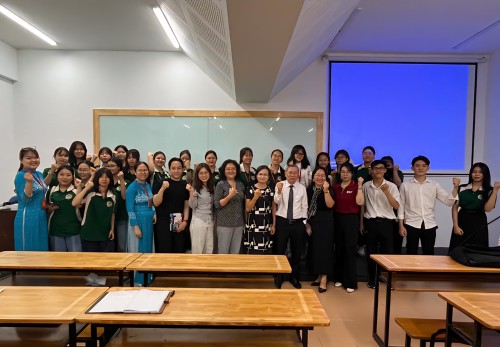 Thông báo tuyển dụng Giáo viên tiếng Anh/Nhật/Hàn